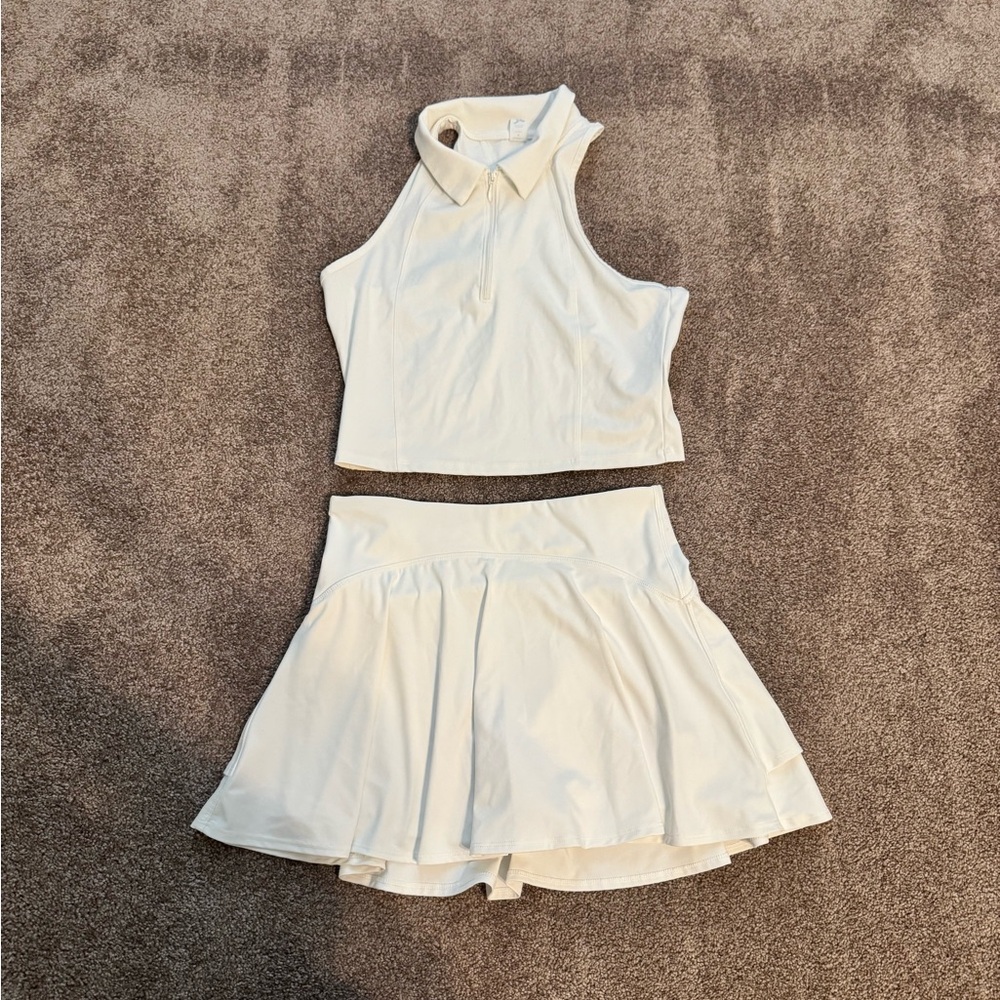 Old Navy Cream Powersoft Activewear